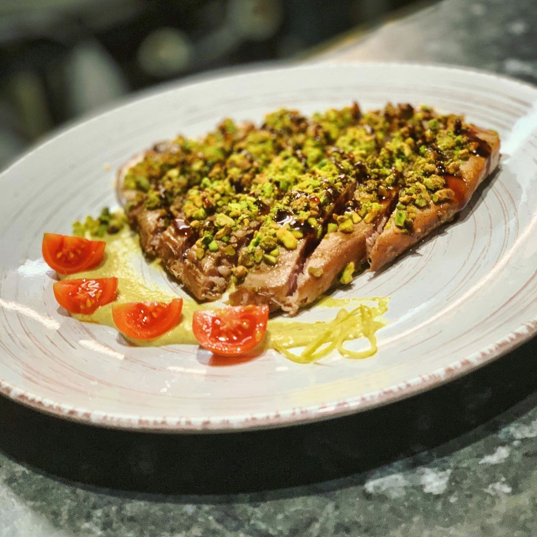 Tagliata di Tonno e Pistacchi